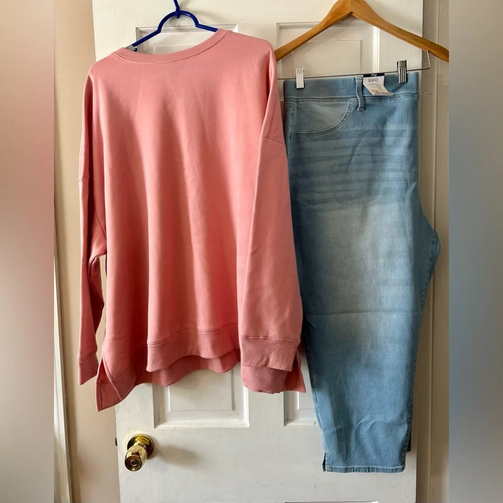 Women’s Terra & Sky Capri Jeggings w/ Def Leppard Sweatshirt 3x - Picture 2 of 6